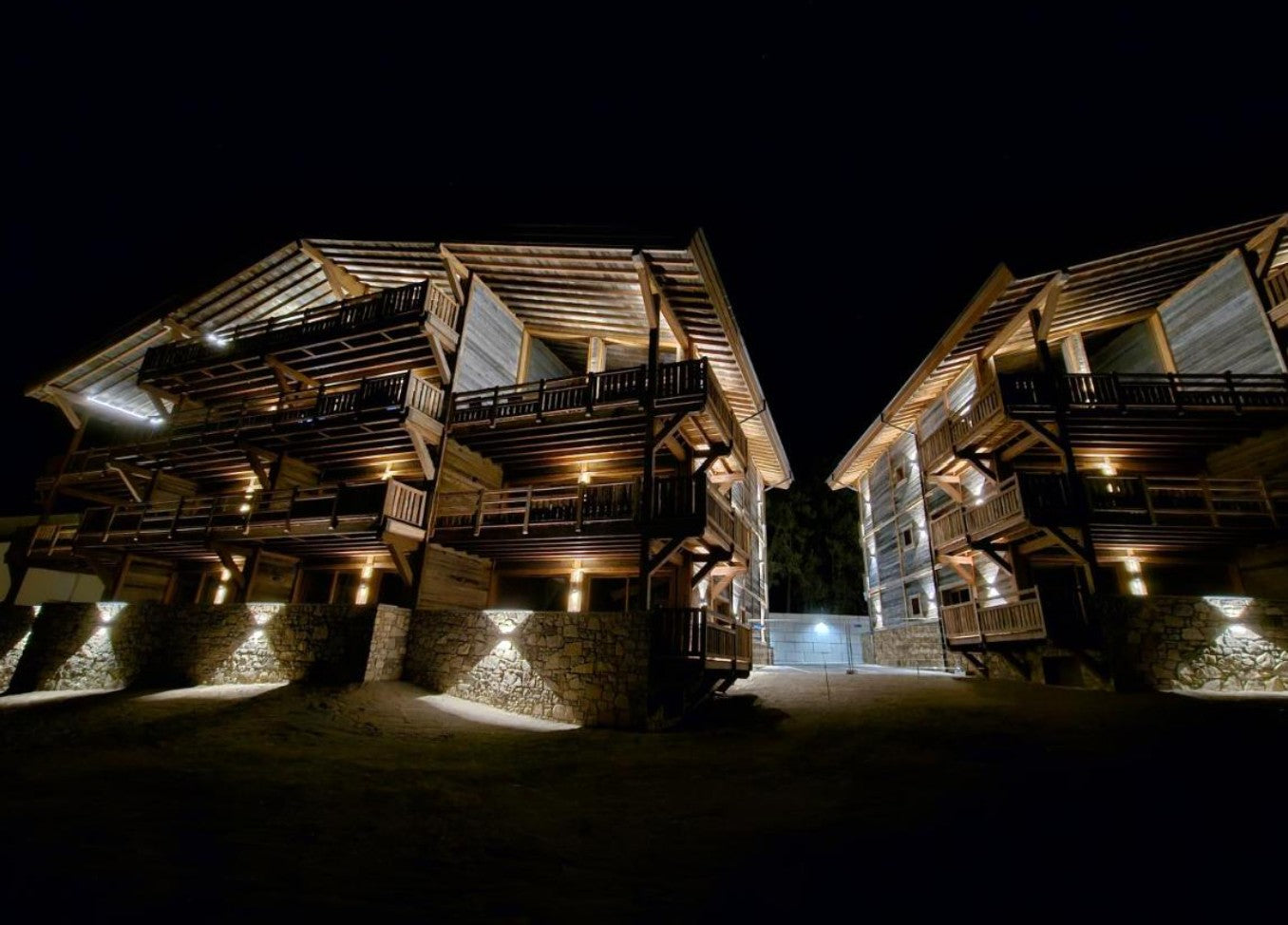 Chalets des Pyrénées, éclairé